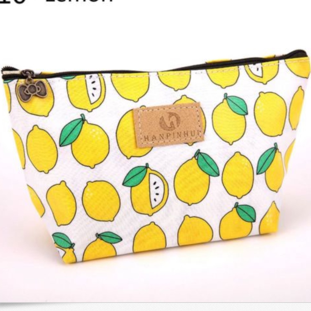 Lemon Print Make-up Case